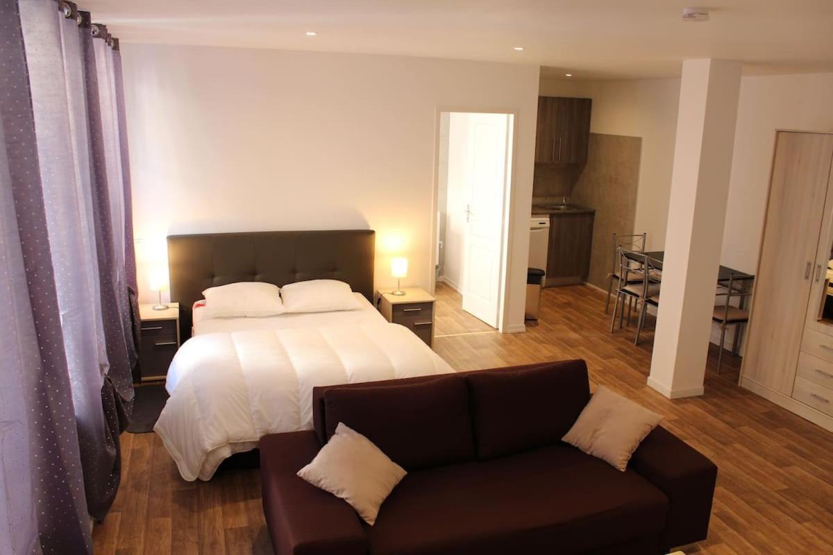 Hotel Le Napoleon Luxeuil-les-Bains Zewnętrze zdjęcie
